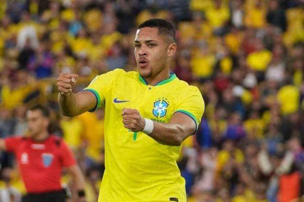  رقابت بارسلونا با چلسی و آرسنال بر سر مهاجم 18 ساله