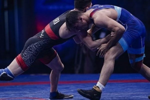 کشتی آزاد جام تختی سومی عموزاد و محبی نایب قهرمان کشور پنجم شد