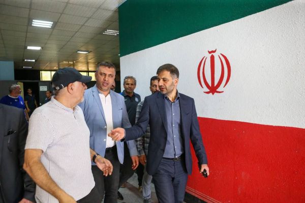 بازدید حجت کریمی از آکادمی و تیمهای پایه باشگاه استقلال (تصاویر)