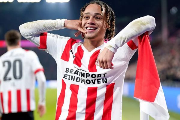 درخشش ستاره سابق بارسلونا در لیگ هلند دومین گلزن برتر فصل