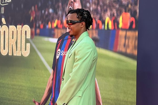  عکس؛ تیپ خاص کنده در مراسم خداحافظی جوردی آلبا