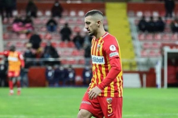 دلیل جالب سرمربی کایسری اسپور برای بازی ندادن به سید مجید حسینی