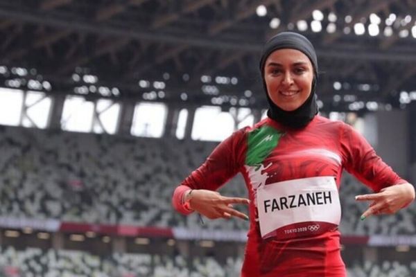  فرزانه فصیحی قهرمان ماده ۱۰۰ متر شد