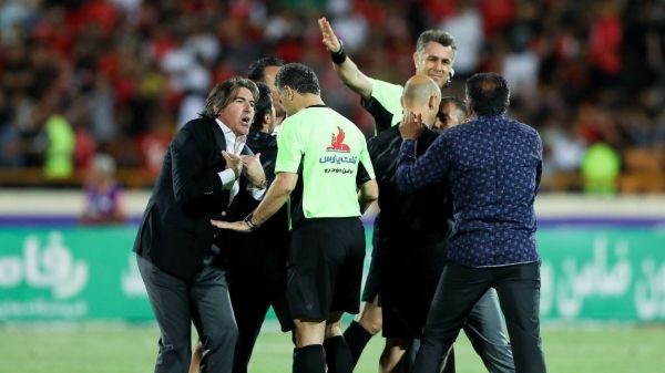  دو روایت متفاوت از اخراج ساپینتو در دربی