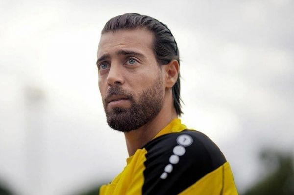  خداحافظی ستاره استقلالی در میان استقبال پرشور هواداران