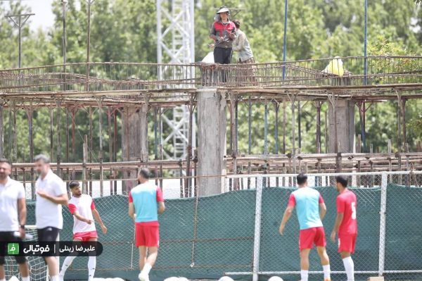  تماشاگران ویژه در تمرین تیم ملی