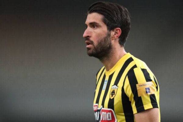 تلاش انصاریفرد برای بازگشت به یونان