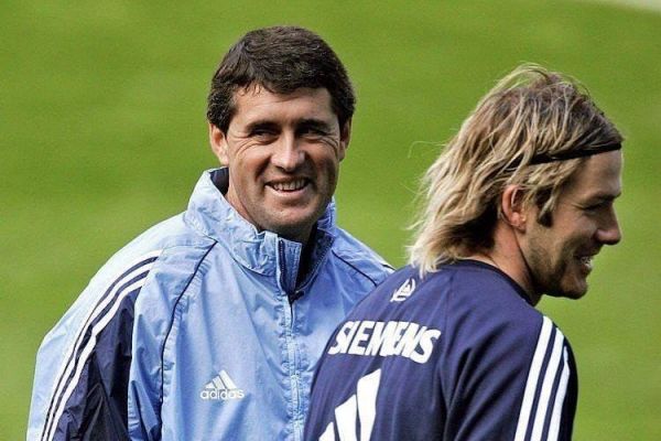 گزینه اسپانیایی استقلال با همسرش به ایران میآید