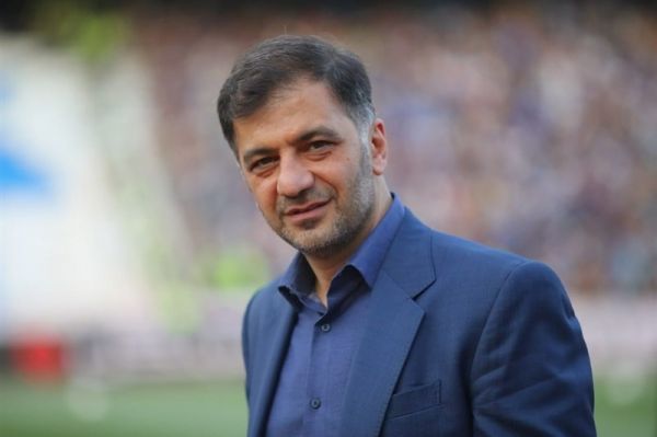 حجت کریمی نمی دانم در جلسه چه گذشته است یکی دو روز صبر کنید