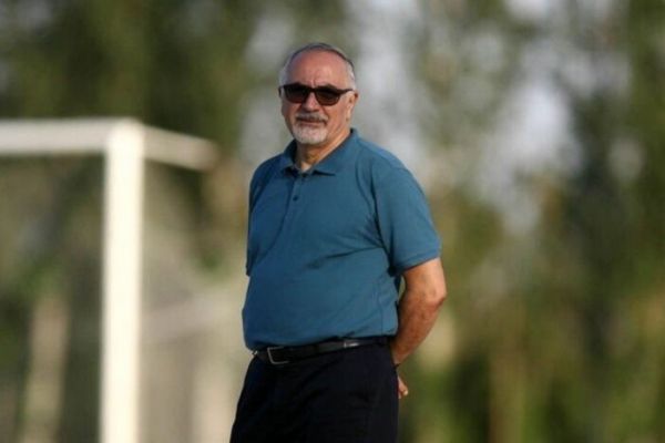  حاجیلو  کهنه سرباز استقلالم و به این تیم خدمت میکنم