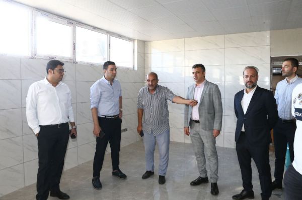 نکونام به کمپ حجازی رفت