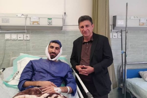  عیادت امیر قلعه‌نویی از بیرانوند