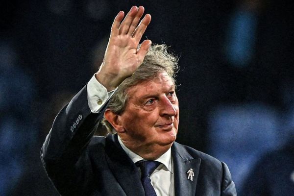  ادامه حضور سرمربی 75 ساله در لیگ برتر انگلیس