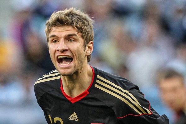 وقتی چهار بازیکن در جام جهانی آقای گل شده بودند عکس