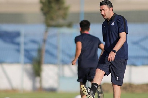  دستیار جدید نکونام در تمرین استقلال حاضر شد