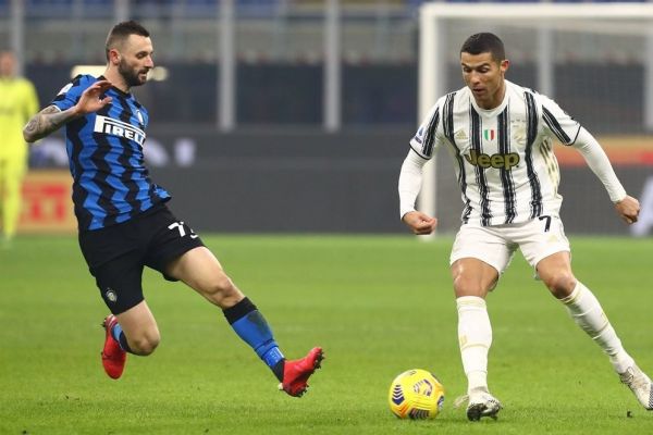 وقتی همتیمی جدید رونالدو، رقیب او بود عکس