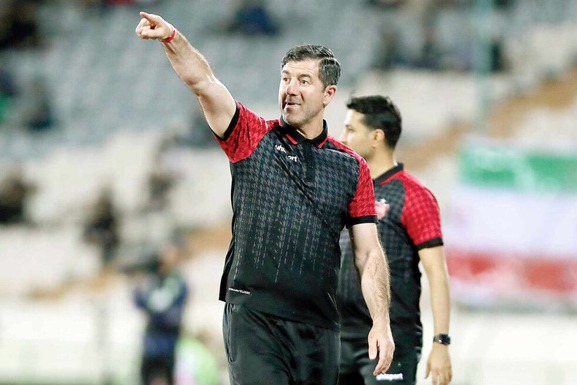  پرسپولیس کریم باقری را نخواست