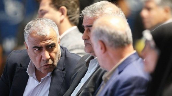  دبیر سازمان لیگ  به تیم‌های برتر جایزه نقدی می‌دهیم