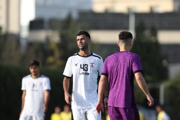  گزارش تصویری  بازی درون تیمی بنفش‌ها