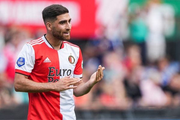 سرمربی فاینورد شایعه جدایی جهانبخش را رد کرد