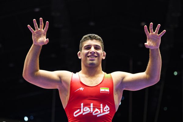 رقابت های کشتی فرنگی جوانان قهرمانی آسیا یاسین یزدی صاحب مدال برنز شد