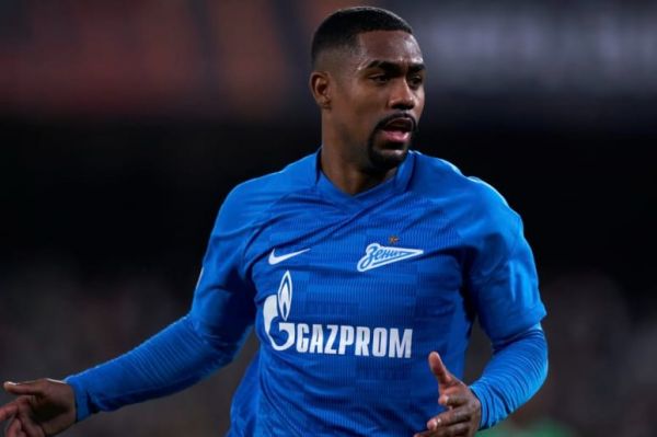 مهاجم برزیلی سابق بارسلونا در چند قدمی الهلال