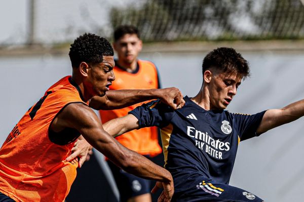  قابی از تقابل دو خرید جدید رئال مادرید در تمرینات