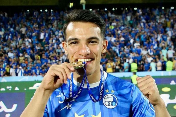 سوال روز آیا حسینزاده به استقلال بازمیگردد