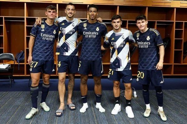 عکس یادگاری پنج بازیکن تازهوارد رئال مادرید پس از بازی مقابل میلان