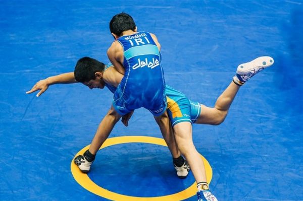  اتحادیه جهانی کشتی از تلاش ایران برای قهرمانی در مسابقات جهانی زیر 17 سال نوشت