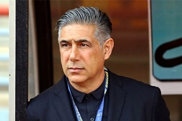 قطبی، همعقیده با دایی احمدینژاد، یکی از مقصران ناکامی ایران در صعود به جامجهانی 2010