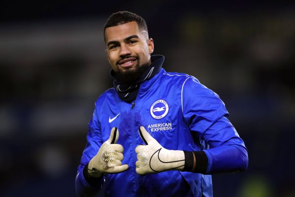 رسمی؛ دروازهبان اسپانیایی به چلسی پیوست