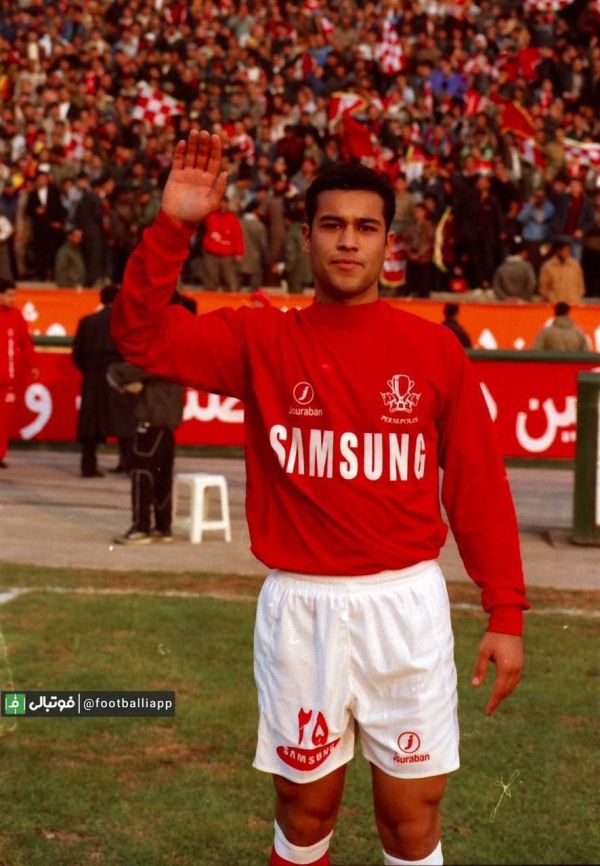  ابراهیم اسدی در اولین فصل حضور در پرسپولیس در لیگ ۸۰-۷۹