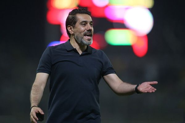 واکنش سرپرست پرسپولیس به عدم حضور تماشاگران در دیدار هفته اول عکس