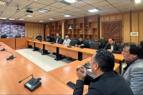 اعتراض پرسپولیس به عدم حضور تماشاگران در جلسه هماهنگی