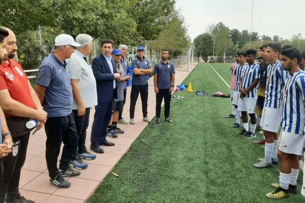  گزارش تصویری  حضور دبیر کل فدراسیون و سرمربی تیم ملی بزرگسالان دراردوی تیم نونهالان