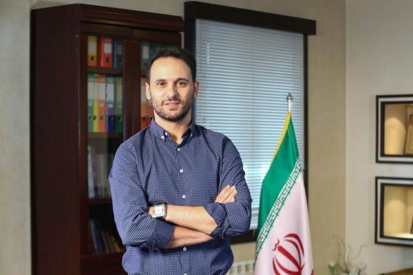 آرش برهانی سرمربی استقلال ملاثانی شد