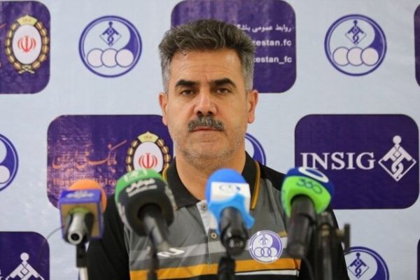  پورموسوی  ماندن در سال اول بسیار سخت است