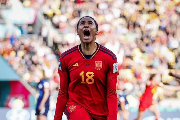  جذاب و هيجان انگيز  اسپانيا تاريخ ساز شد