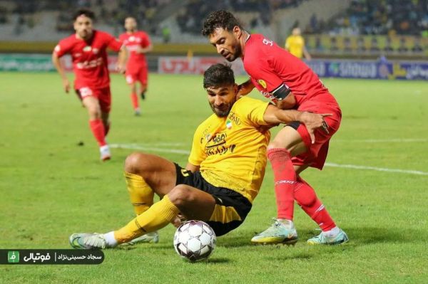 سوال روز کندی خط دفاع و اصرار به پرس؛ این چه سیستم تدافعی است آقای پاکو