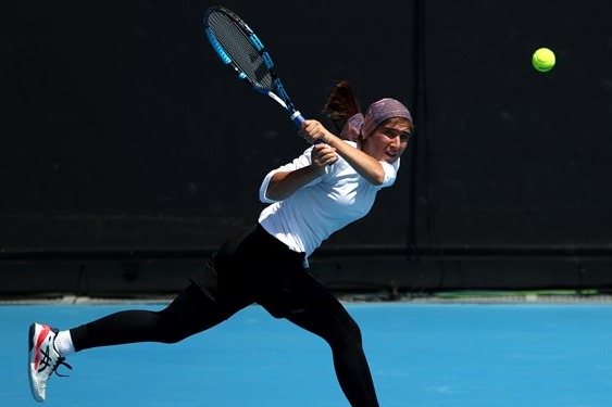 دختر تاریخساز تنیس با بالاترین سطح آمادگی در بازیهای آسیایی شرکت میکنم