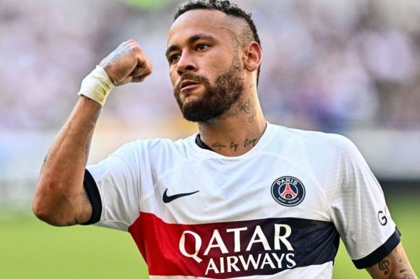  حقوق نجومی نیمار در الهلال  ساعتی 14 هزار پوند