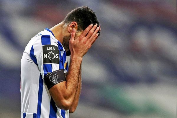 مشتریان طارمی عقبنشینی کردند