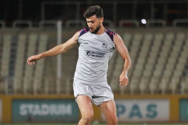  هافبک جوان تراکتور رباط پاره کرد