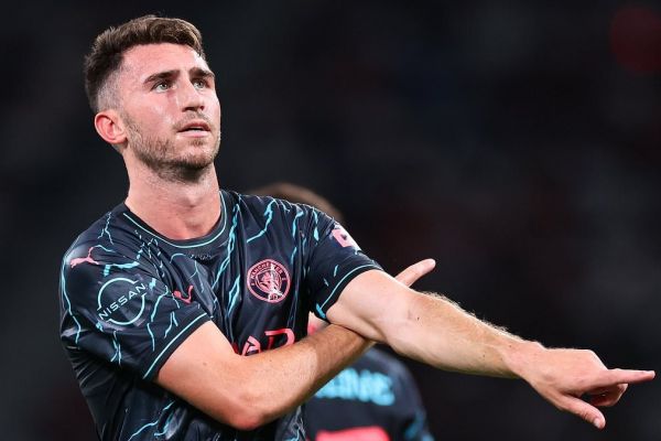 مدافع منچستر سیتی در آستانه هم تیمی شدن با رونالدو