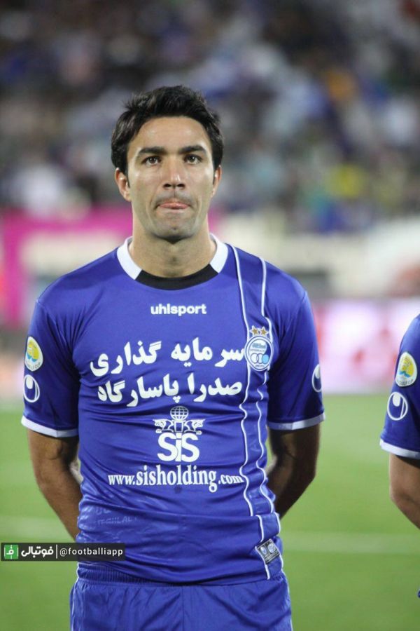  نوستالژی  جواد نکونام در اولین فصل حضور در استقلال، لیگ دوازدهم