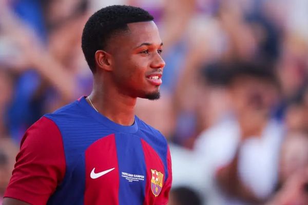  واکنش جالب ژاوی به اخبار پیوستن پدیده بارسلونا به رئال مادرید