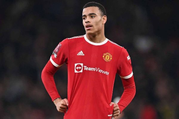  تغییر موضع منچستر یونایتد درباره مهاجم پرحاشیه خود پس از اعتراض هواداران