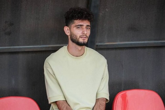  نساجی برای خرید برزگر چقدر پول به استقلال پرداخت کرد