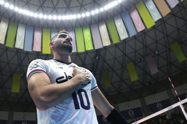 اسماعیلنژاد و کاظمی امتیازآورترین بازیکنان دیدار ایران برابر هنگکنگ